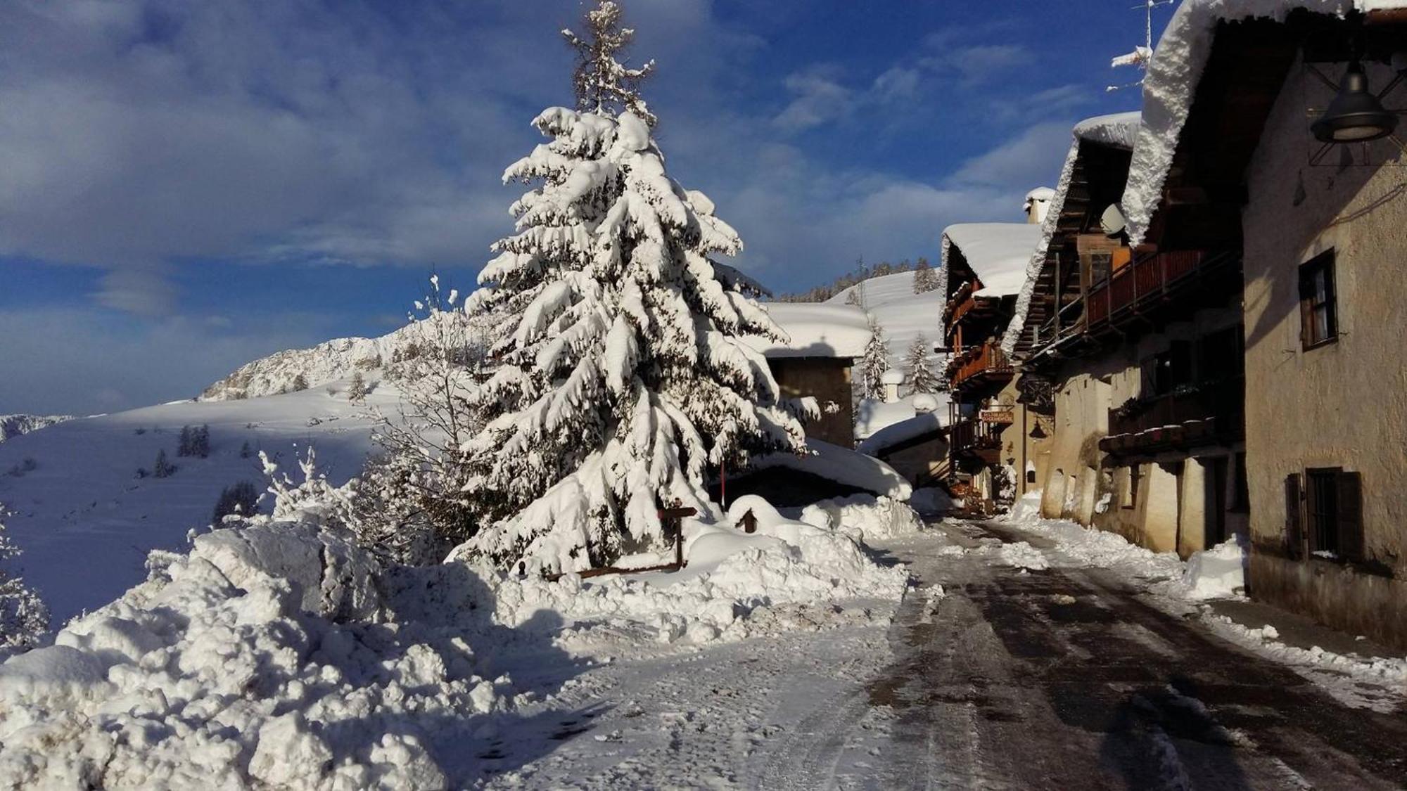 Il Fraitevino Hotel Bed & Breakfast Sestriere Bagian luar foto