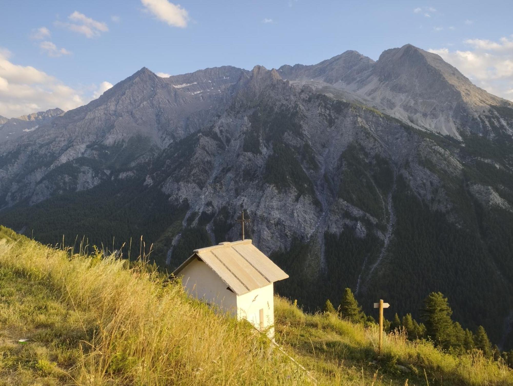 Il Fraitevino Hotel Bed & Breakfast Sestriere Bagian luar foto