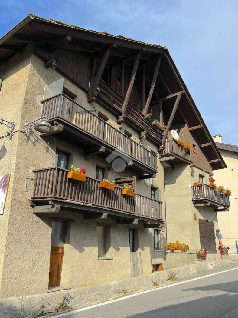 Il Fraitevino Hotel Bed & Breakfast Sestriere Bagian luar foto