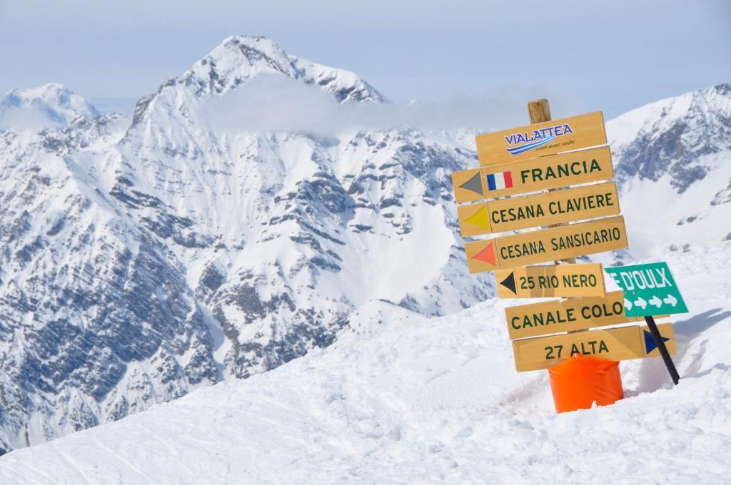 Il Fraitevino Hotel Bed & Breakfast Sestriere Bagian luar foto