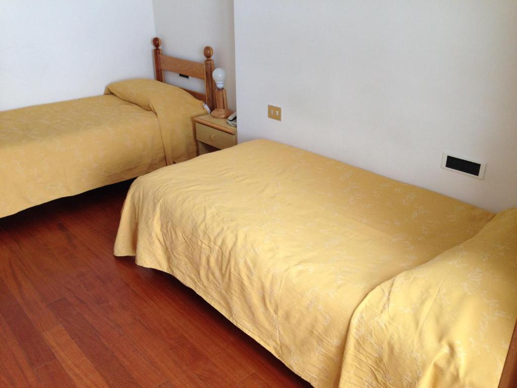 Il Fraitevino Hotel Bed & Breakfast Sestriere Ruang foto